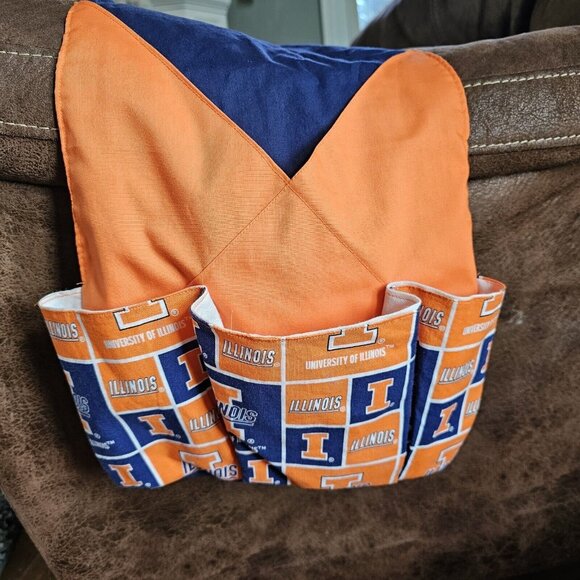 Fighting Illini Couch Chair Organizer Holder‎ For Remotes Snacks Pockets - Picture 2 of 7